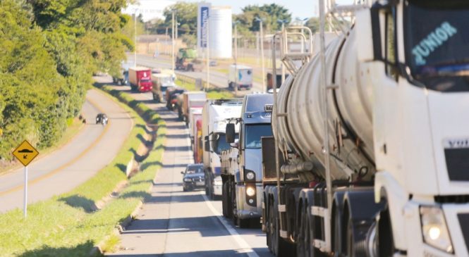 Representantes de transportes vão poder opinar na nova tabela do frete