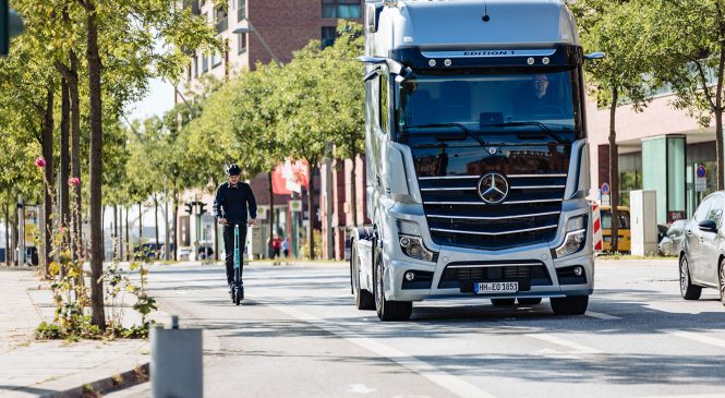 Novo Actros enxerga o que acontece ao seu redor