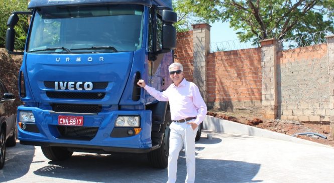 Caminhão doado pelo Grupo Rodonaves será transformado em unidade móvel do Hospital de Câncer de Ribeirão Preto