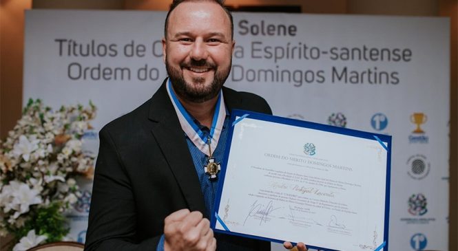 André Portugal é homenageado com o título de Comendador