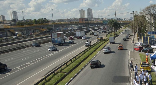 Rodovias concedidas terão a mais alta tecnologia, diz ministro