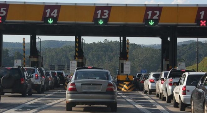 Concessionárias de rodovias vão distribuir álcool em gel para caminhoneiros