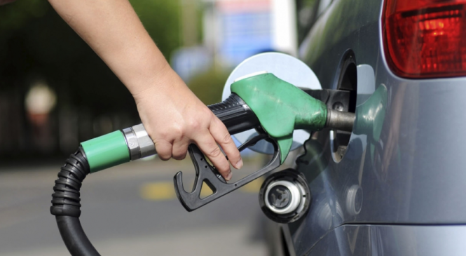 Brasil tem quarta gasolina mais cara da América do Sul, mostra ranking