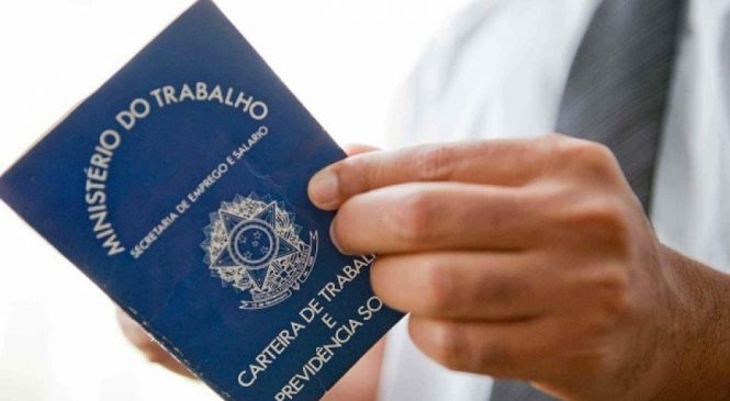 CNT lança cartilha com principais pontos das novas regras trabalhistas