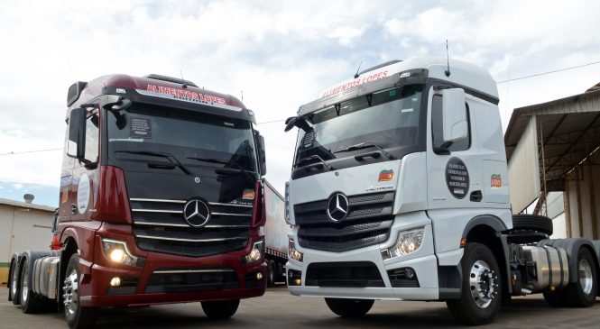 Mercedes-Benz inicia as entregas do Novo Actros pelo Brasil