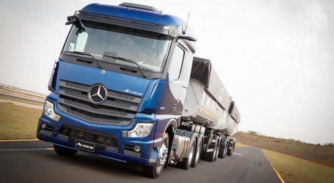 Mercedes-Benz vende primeiro Novo Actros por meio do showroom virtual