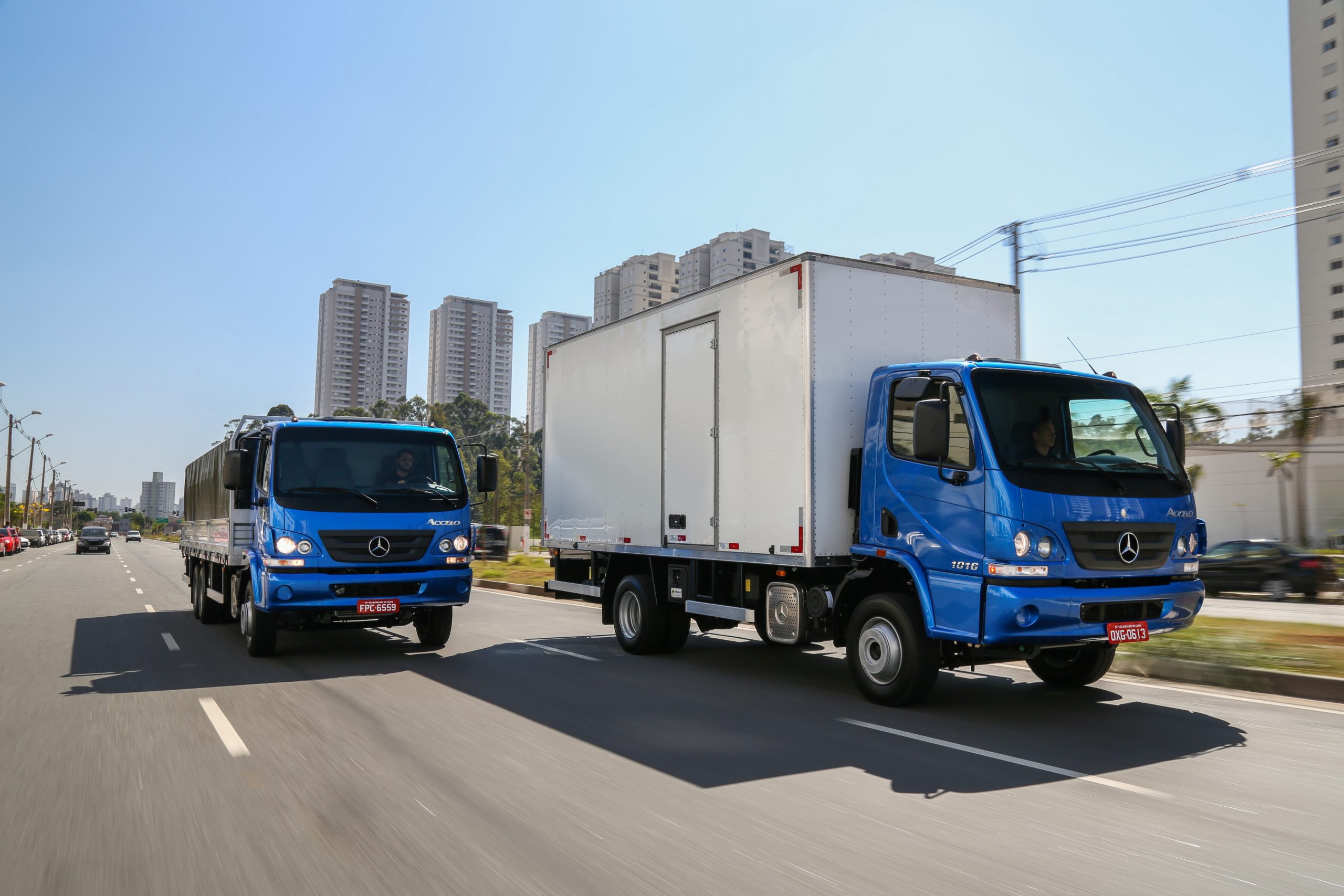 Mercedes-Benz lidera as vendas de caminhões leves no primeiro quadrimestre