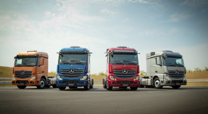Mercedes-Benz e Rodobens levam Novo Actros para a Expoagro