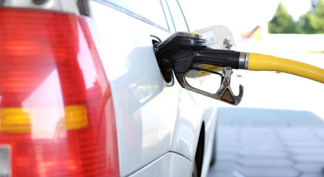 Preço da gasolina chega a R$ 7,27 e é o mais alto registrado pela ANP