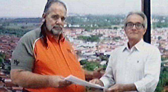 Chico da Boleia leva Sugestão de Lei Municipal para prefeito de Mogi Mirim