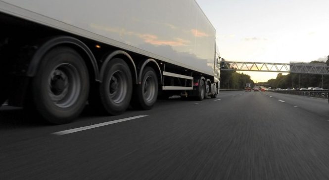 Senado aprova MP que facilita reajustes da tabela do frete rodoviário de cargas