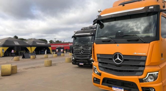 Mercedes-Benz segue a rota da safra e realiza test-drive do Actros em Campo Grande