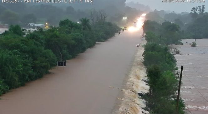 Alagamentos e chuvas impactam o transporte de cargas no Rio Grande do Sul