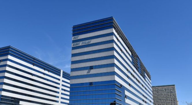 CNT e CNTTT lançam documentos para orientar negociações coletivas sobre a Lei do Motorista