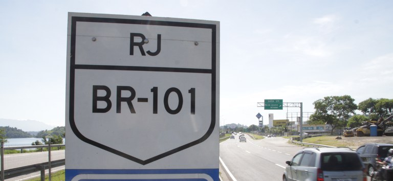 ANTT aprova reajuste de 5,32% nas tarifas de pedágio das cinco praças da BR-101/RJ