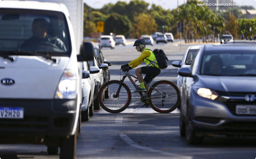 Esclarecimento: IPVA é de competência dos estados; quem tem bicicleta não paga