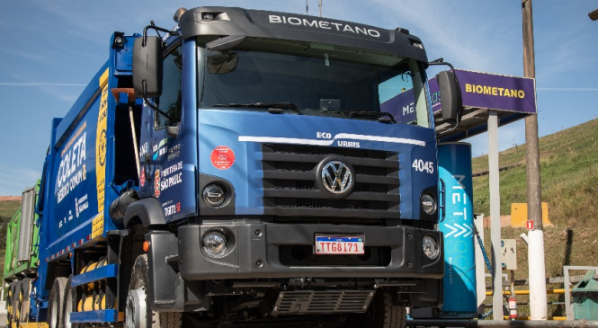 VWCO e Ecourbis iniciam testes com caminhão movido a Biometano