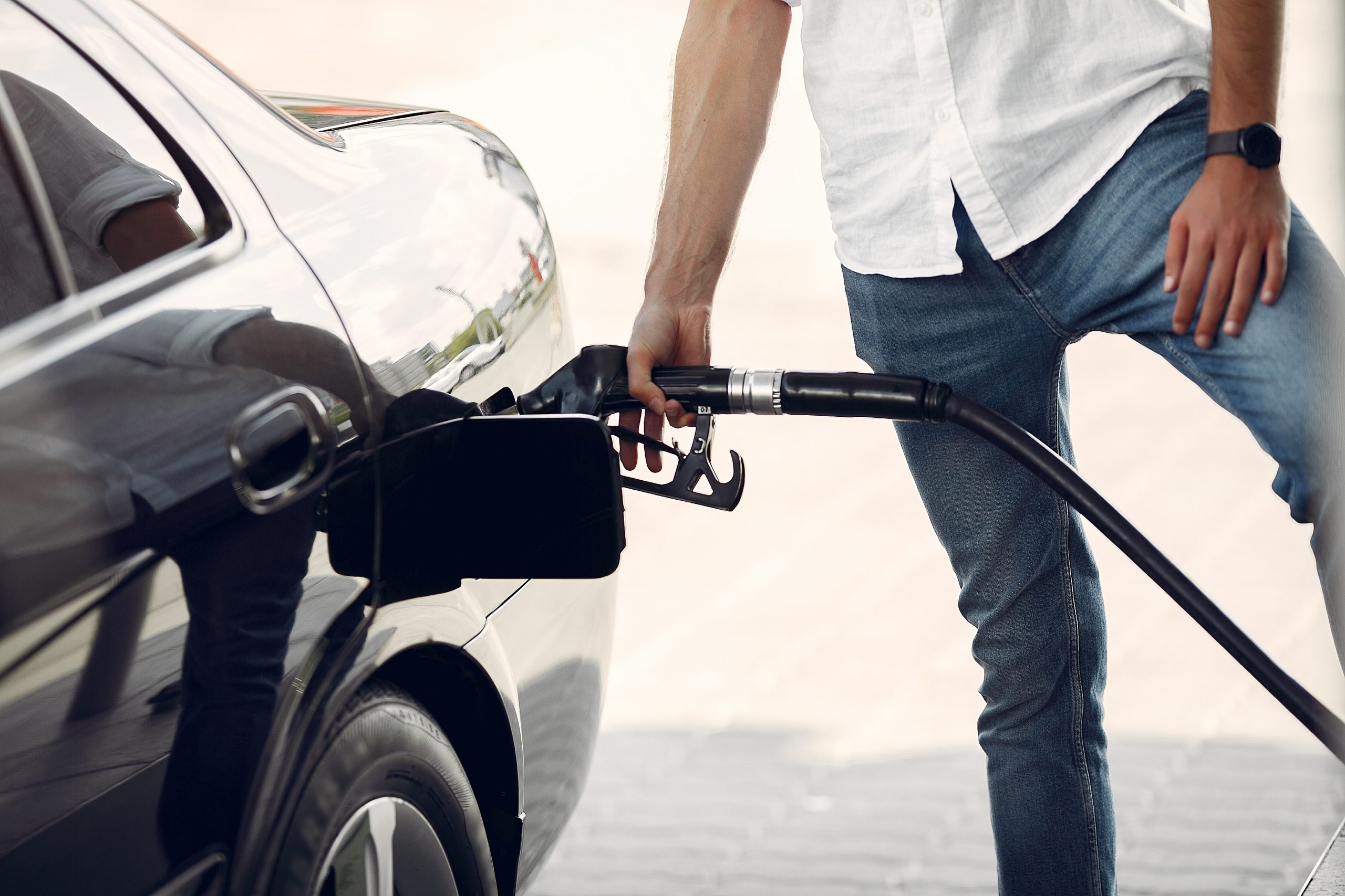 Corpus Christi na estrada: encher o tanque com etanol custará em média R$ 242; com gasolina, R$ 351, diz Edenred Ticket Log