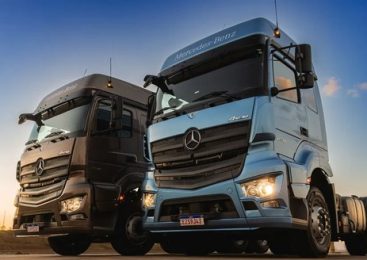 Mercedes-Benz revela novo Axor, ícone de sua linha de extrapesados que retorna ainda mais moderno, forte e robusto