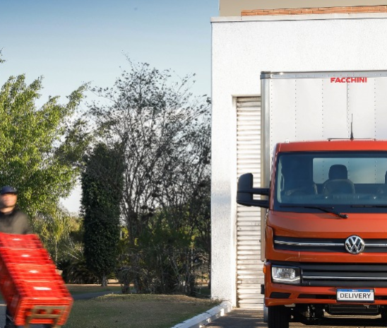 VW Delivery 11.180 desponta na liderança de vendas de caminhões