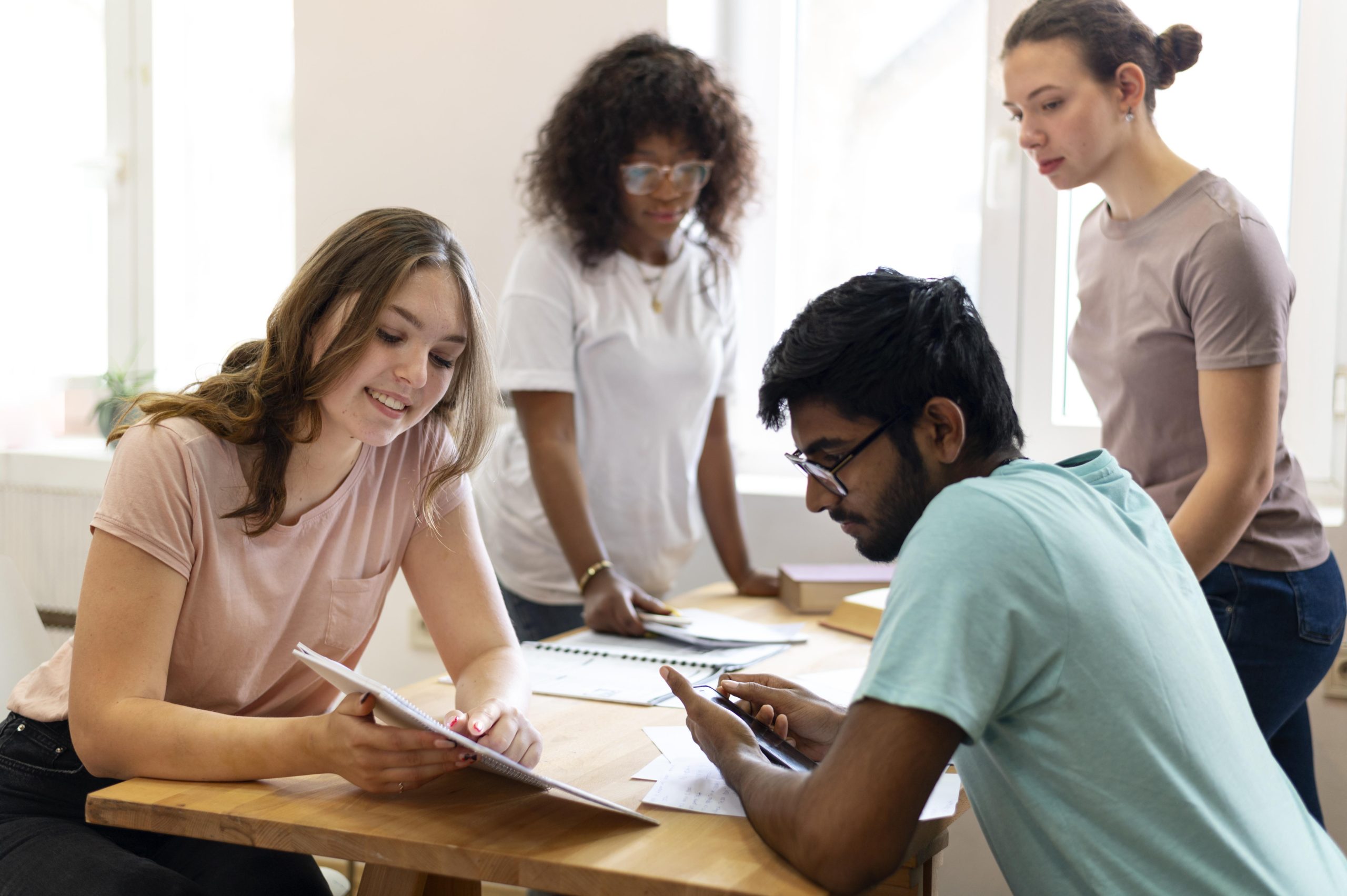 VAMOS aposta na capacitação de jovens com programa de aprendizagem técnica em Guarulhos