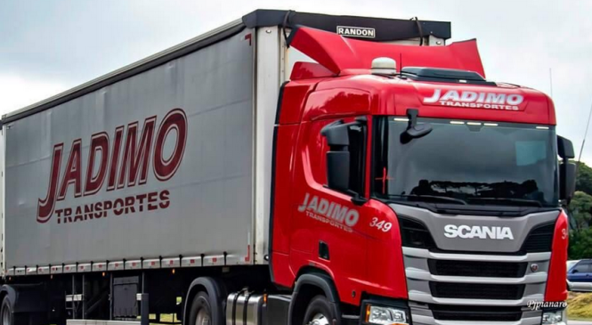 Jadimo Transportes contrata motorista carreteiro