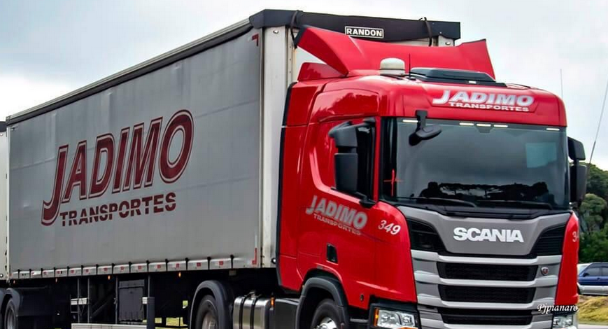 Jadimo Transportes contrata motorista carreteiro