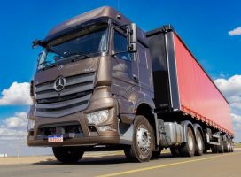 Banco Mercedes-Benz mantém condições especiais para o novo Axor em setembro