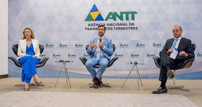 ANTT promove primeiro Encontro Nacional do Transporte Rodoviário de Cargas e reúne mais de 400 participantes