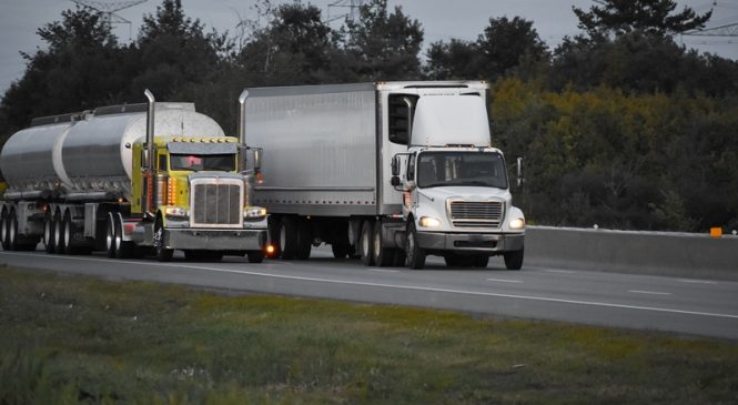 Diesel fica mais barato em setembro na comparação com agosto, segundo Edenred Ticket Log
